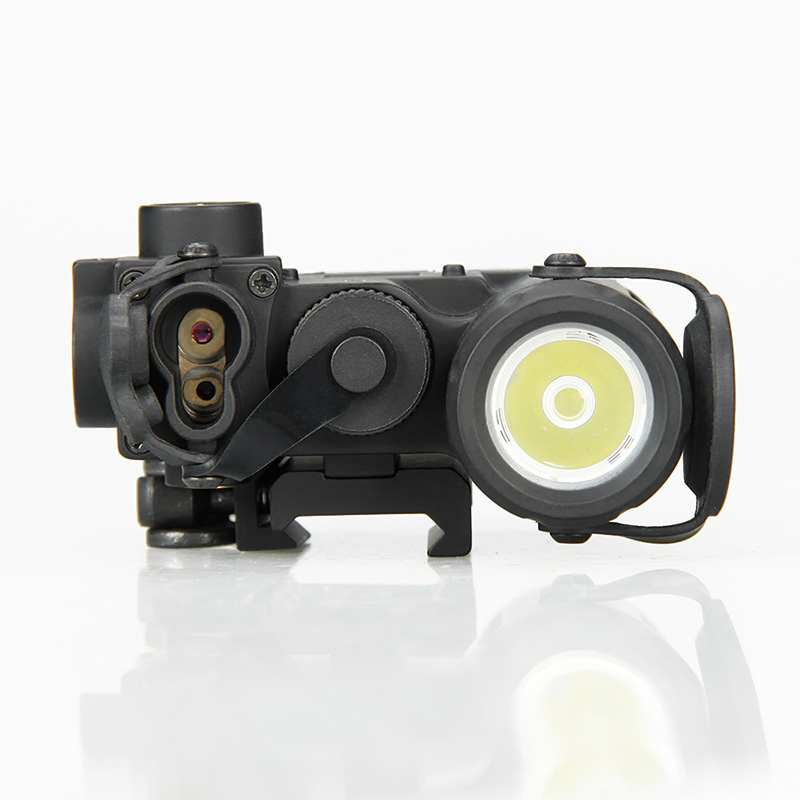 DBAL-D2 Dual Beam LED Tactical Flashlight